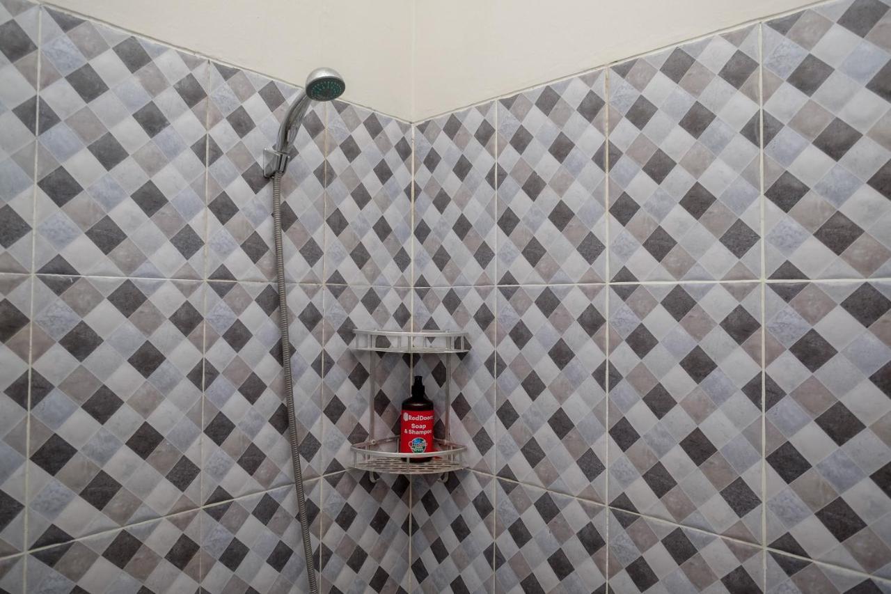 Reddoorz Syariah Near Solo Paragon Mall 2 Bonorejo Екстер'єр фото